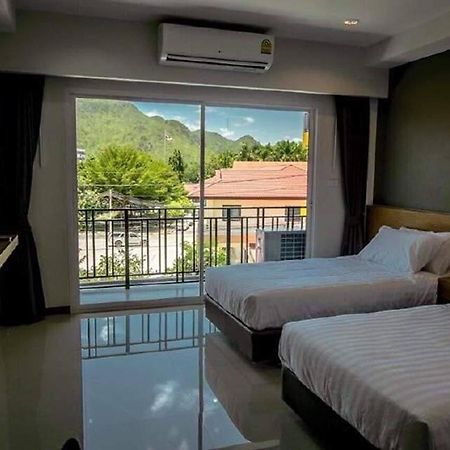 Eurotel Hotel Канчанабури Екстериор снимка